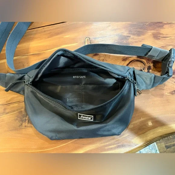 The Foldie Crossbody Bag RFID Safe Travel Gray Nylon Fanny Pack Adjustable - Picture 2 of 3